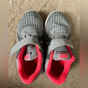Toddler Girl Nike Revolution 4 Tennis shoe